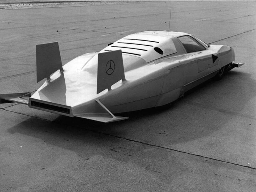  Mercedes-Benz C111-IV Concept 1979 года  (фото 2 из 3)